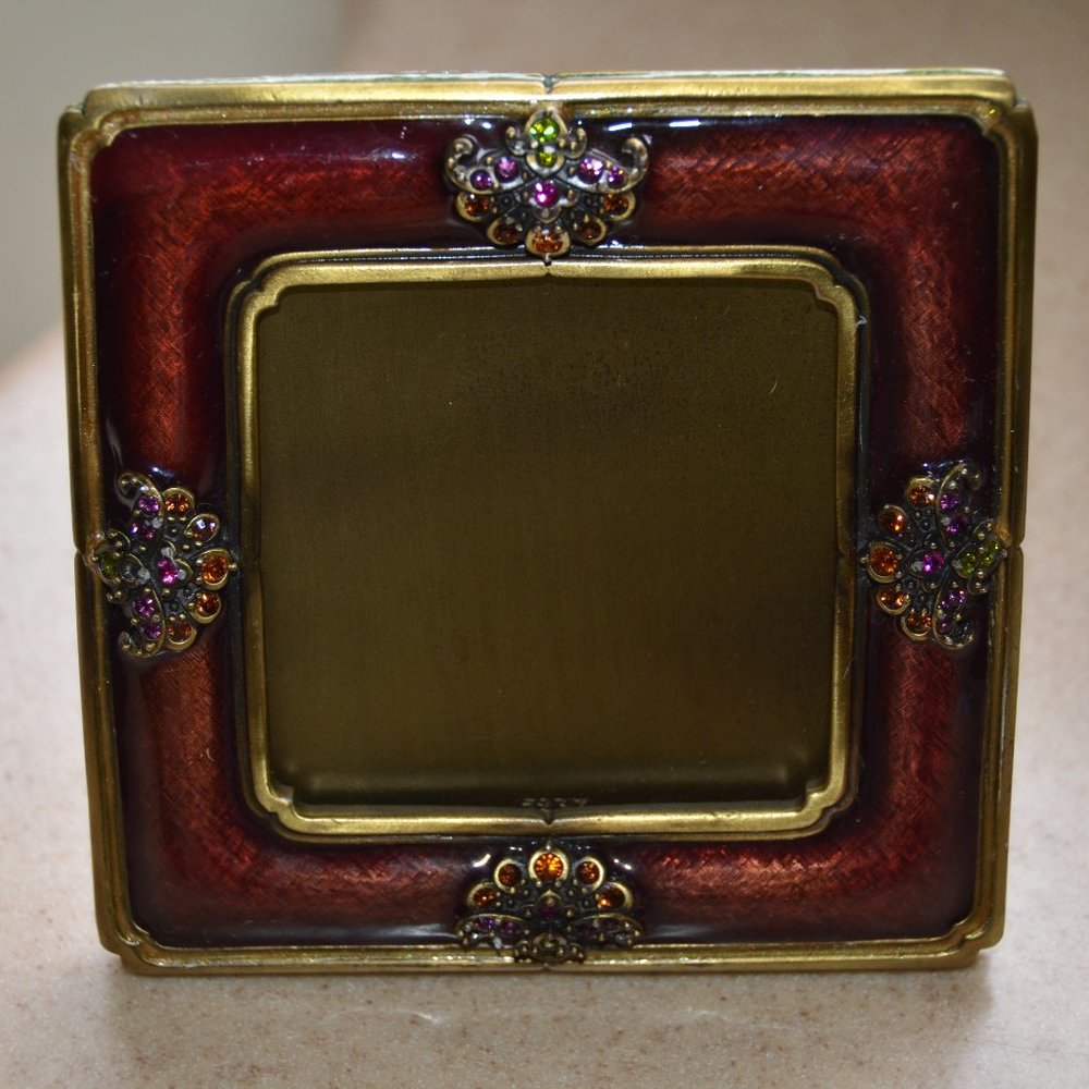 RARE JAY STRONGWATER CHINOISERIE RED MEDALLION FAN ENAMEL CRYSTAL JEWEL FRAME